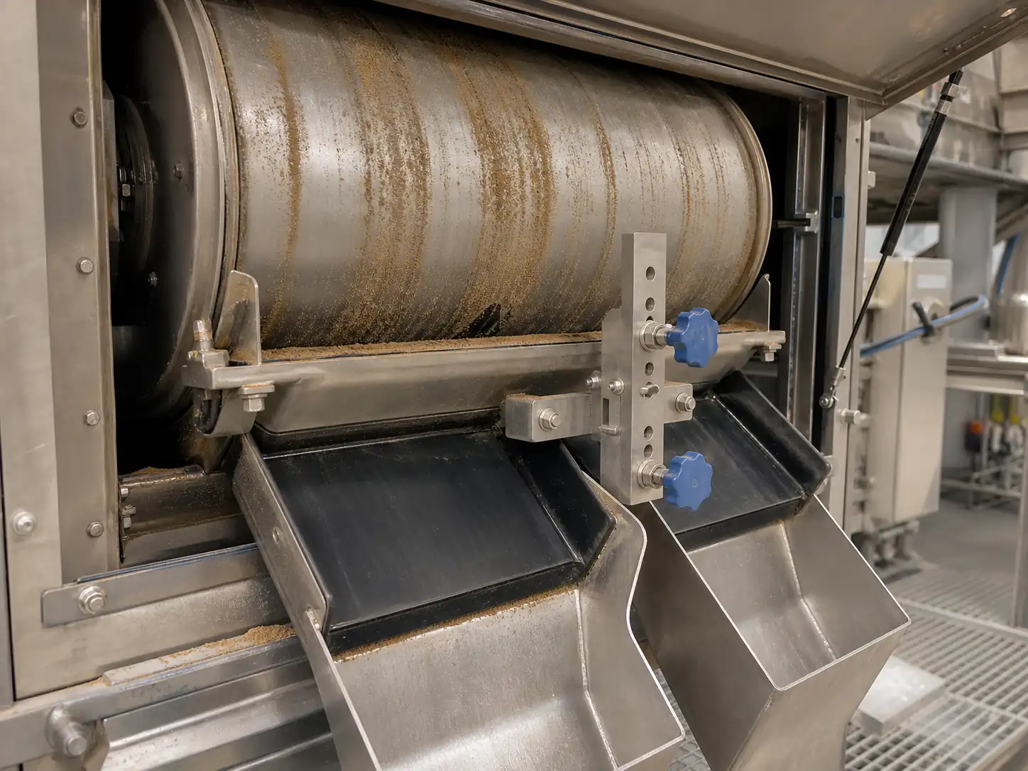 Drawer magnet installed for dry powder and granule processing